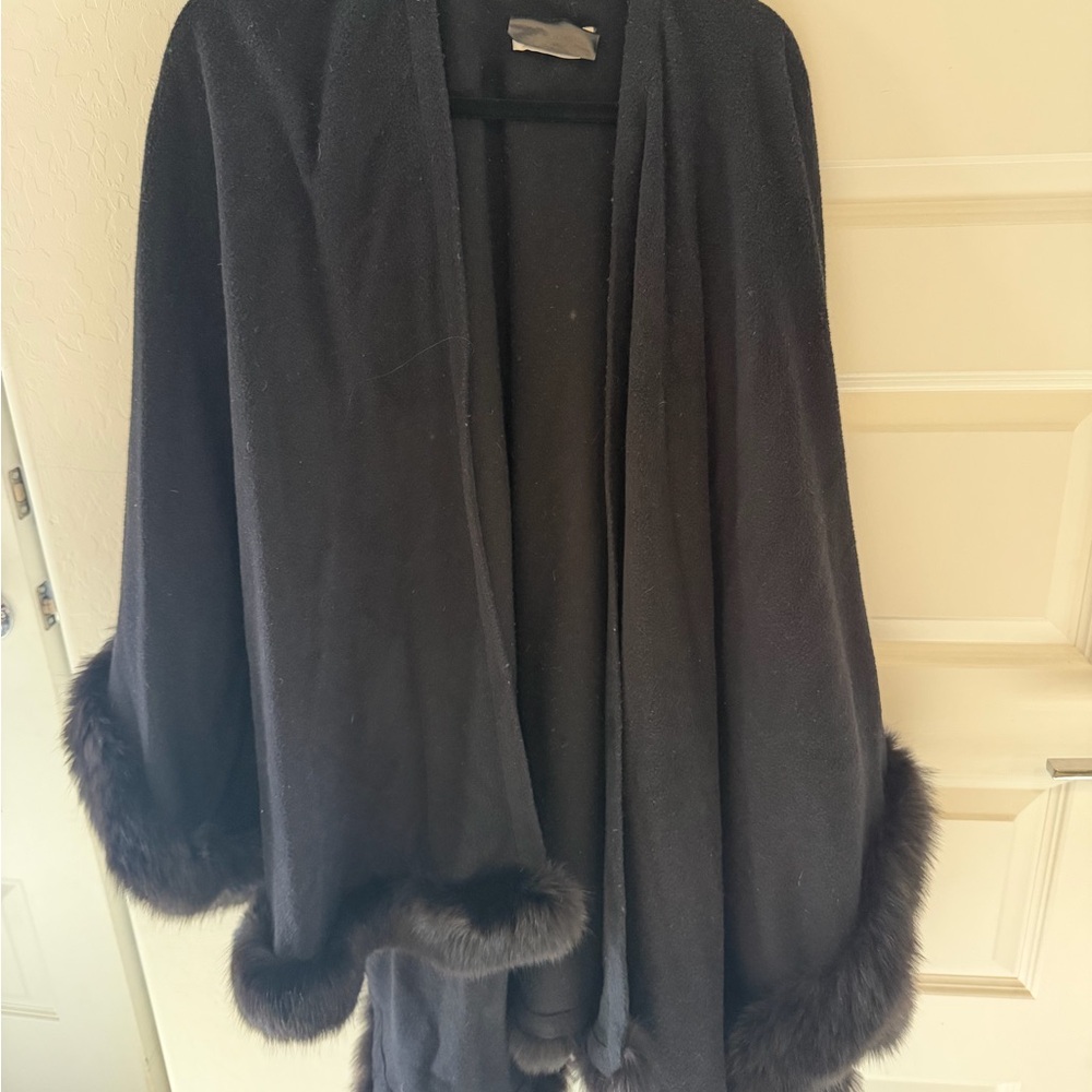 Neiman Marcus Black Fur-Trimmed Poncho/cape cashmere blend VINTAGE